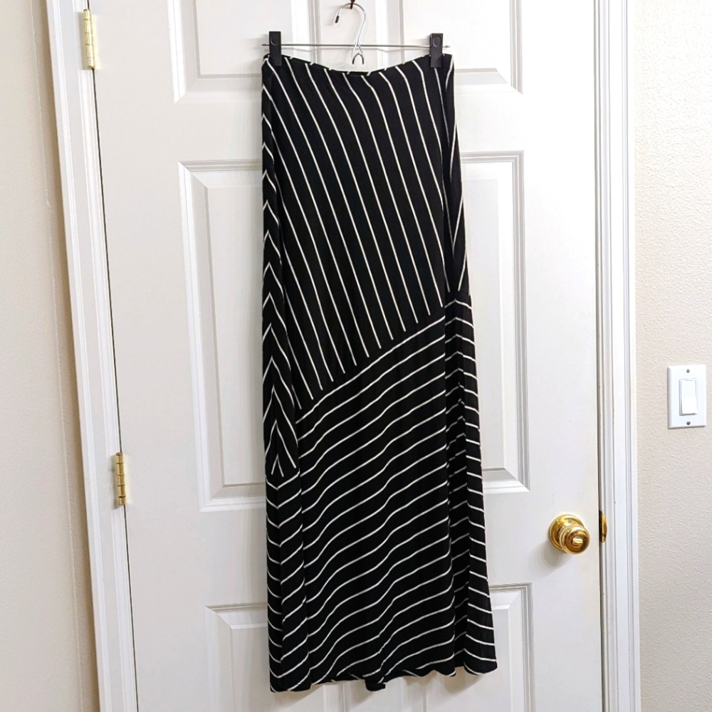 Matty M black long skirt with geometric lines